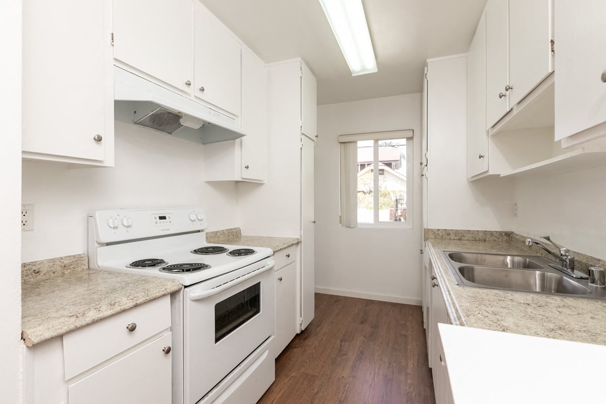 The Ritz On La Fayette Apartments